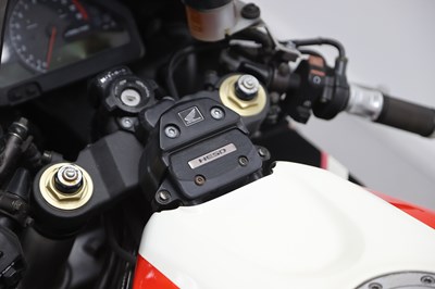 Lot 15 - 2005 Honda CBR1000RR Fireblade