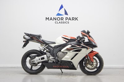 Lot 15 - 2005 Honda CBR1000RR Fireblade