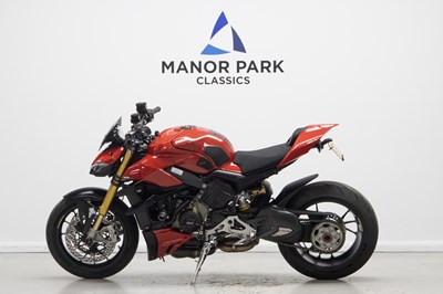 Lot 12 - 2021 Ducati Streetfighter V4 S