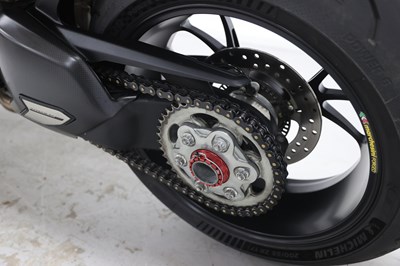 Lot 12 - 2021 Ducati Streetfighter V4 S
