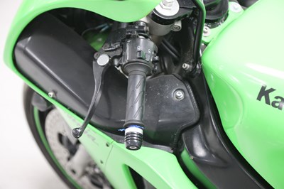Lot 113 - 1998 Kawasaki ZX-7R Ninja