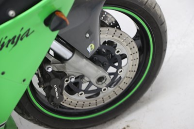 Lot 113 - 1998 Kawasaki ZX-7R Ninja