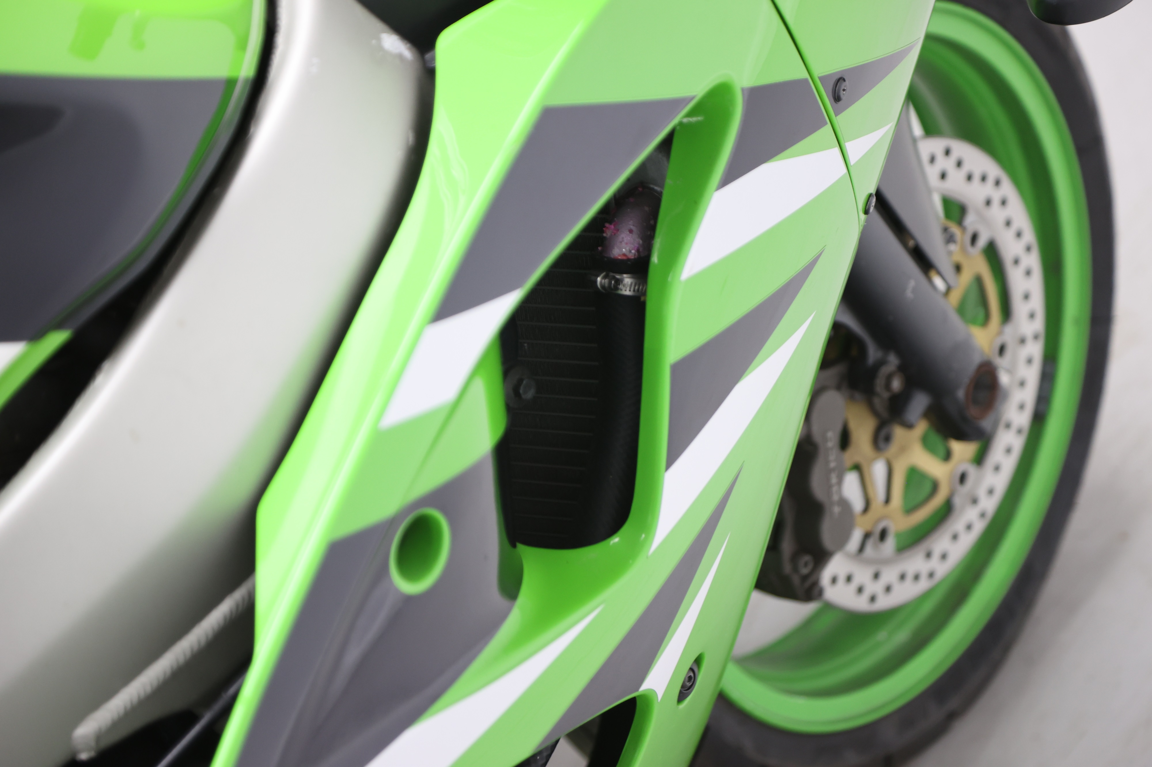 Lot 105 - 2001 Kawasaki ZX-6R Ninja