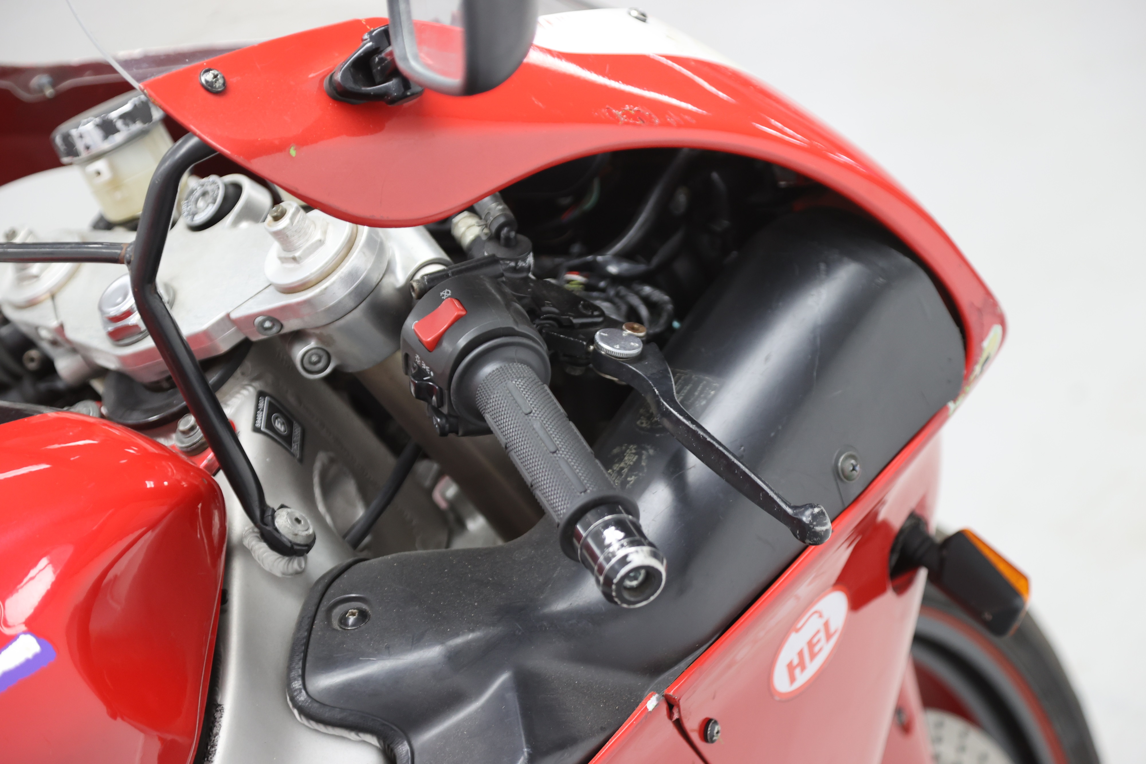 専用⑩ Lot 97 - 1996 Kawasaki ZX-7R Ninja