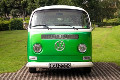 Lot 32 - 1972 Volkswagen Type 2 Bay Window Camper Van
