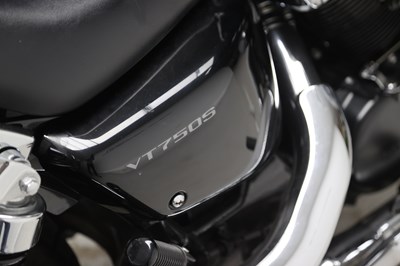 Lot 19 - 2011 Honda VT750S