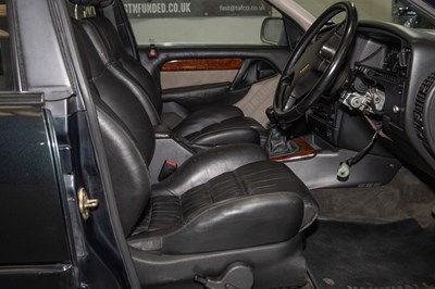 Lot 10 - 1990  Lotus Carlton