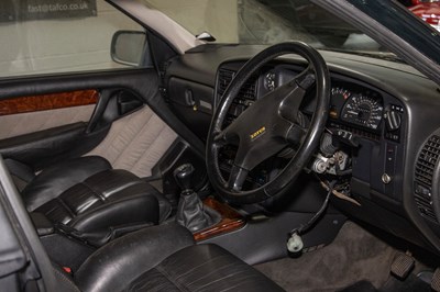 Lot 10 - 1990  Lotus Carlton