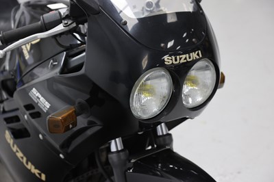 Lot 119 - 1987 Suzuki GSXR250 GJ72A Lot 119 - 1987 Suzuki GSXR250 GJ72A