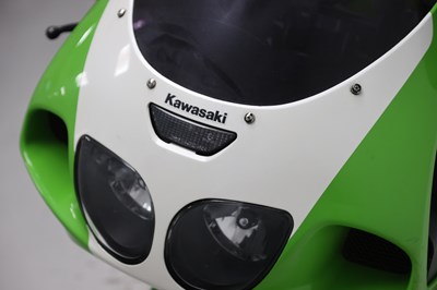 Lot 53 - 1998 Kawasaki ZX-7R Ninja