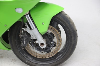 Lot 53 - 1998 Kawasaki ZX-7R Ninja