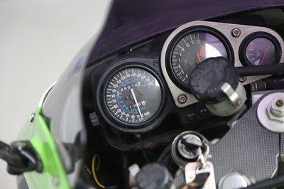 Lot 53 - 1998 Kawasaki ZX-7R Ninja