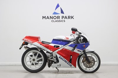 Lot 138 - 1989 Honda VFR400 RIII