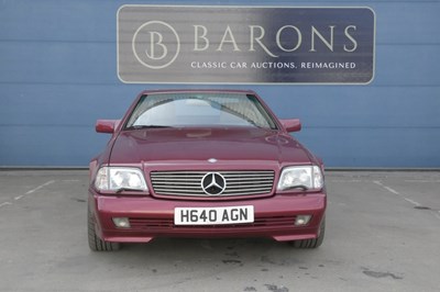 Lot 107 - 1990 Mercedes 300SL Auto