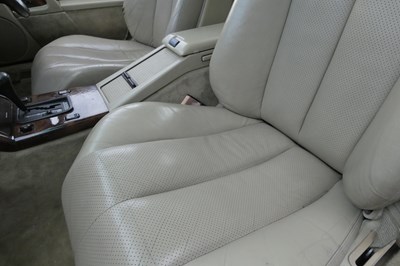 Lot 107 - 1990 Mercedes 300SL Auto