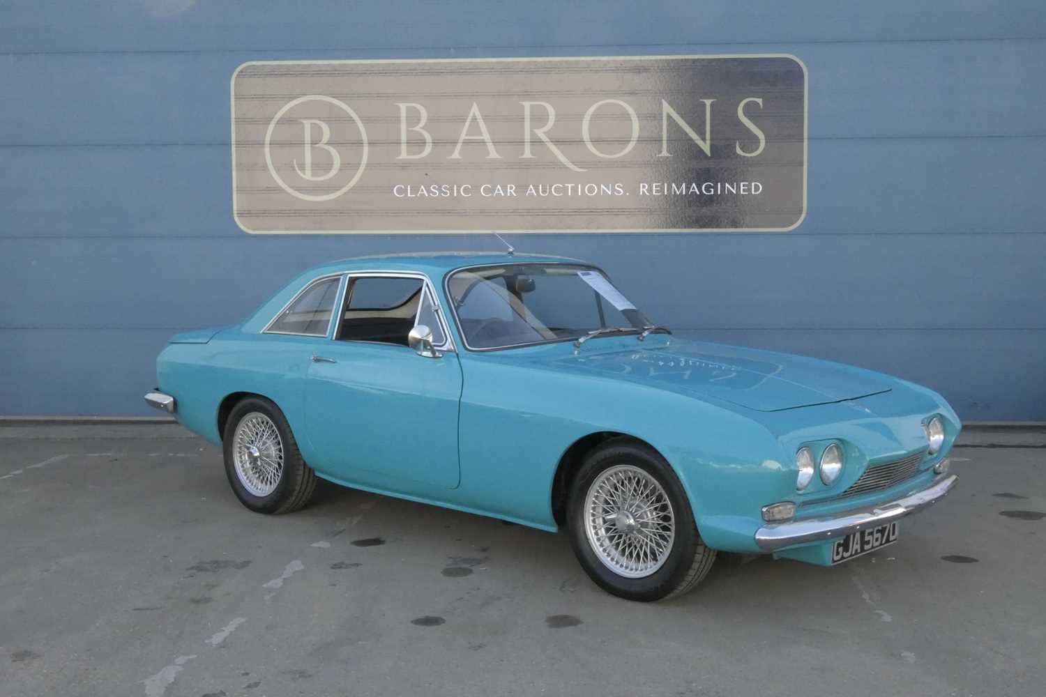 Lot 118 - 1966 Reliant Scimitar SE 4 Straight Six