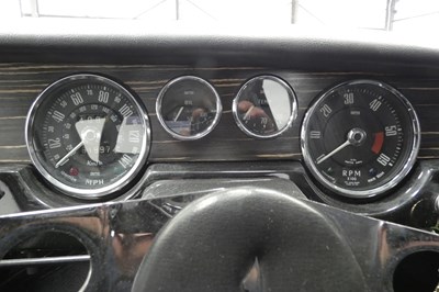 Lot 118 - 1966 Reliant Scimitar SE 4 Straight Six