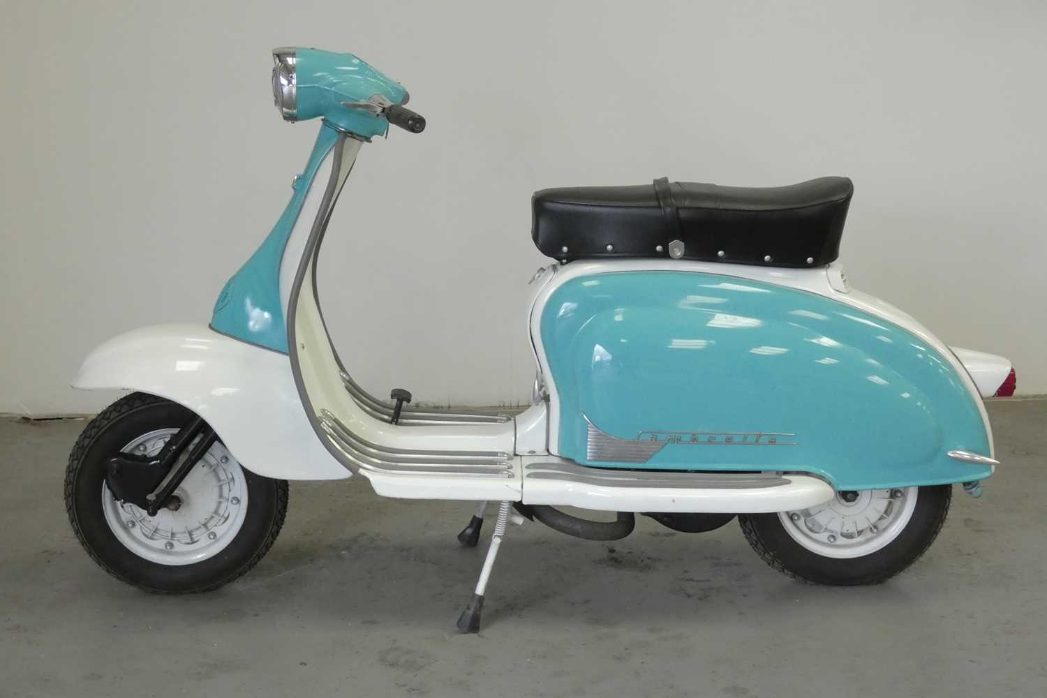 Lot 136 - 1960 Lambretta TV175 Series 2