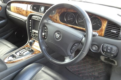 Lot 133 - 2007 Jaguar XJ Sovereign V8 LWB