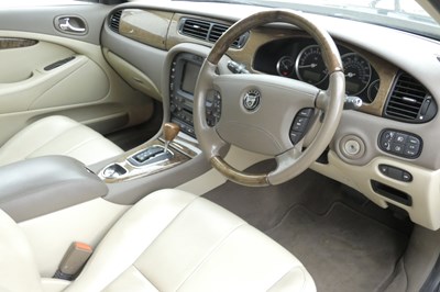 Lot 130 - 2006 Jaguar S-Type V6 SE Auto