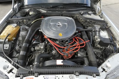 Lot 105 - 1988 Mercedes 500SEL