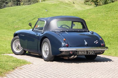 Lot 7 - 1961 Austin-Healey 3000 MKII