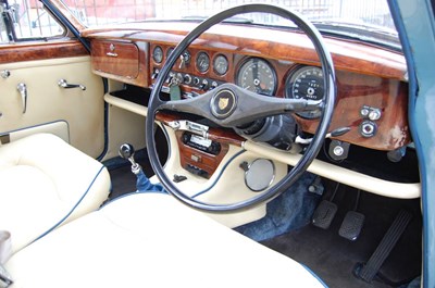 Lot 106 - 1967 Jaguar S Type