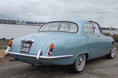 Lot 106 - 1967 Jaguar S Type