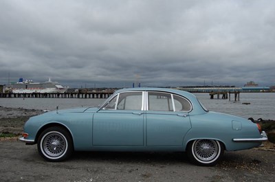 Lot 106 - 1967 Jaguar S Type