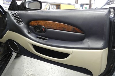 Lot 121 - 2002 Aston Martin DB7 Vantage