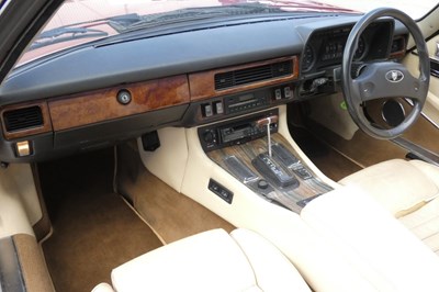 Lot 131 - 1989 Jaguar XJS Convertible Auto