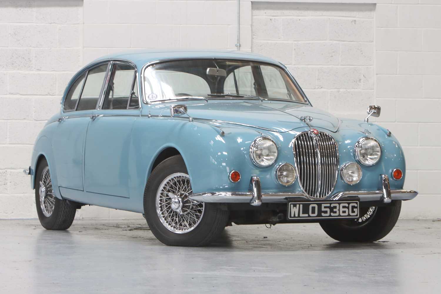 Lot 227 - 1969 Jaguar 240