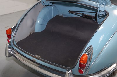 Lot 227 - 1969 Jaguar 240