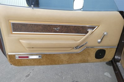Lot 141 - 1976 Ford Mustang Ghia V8 5.0