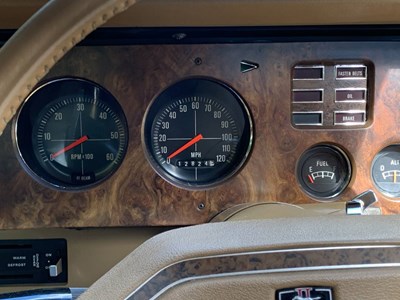Lot 141 - 1976 Ford Mustang Ghia V8 5.0
