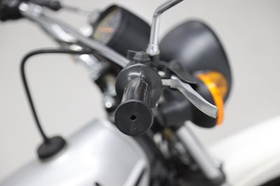 Lot 32 - 1981 Yamaha DT100