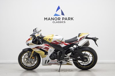 Lot 30 - 2023 Honda CBR1000RR-R Fireblade SP John McGuinness 100th Start TT Replica