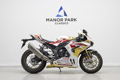 Lot 30 - 2023 Honda CBR1000RR-R Fireblade SP John McGuinness 100th Start TT Replica
