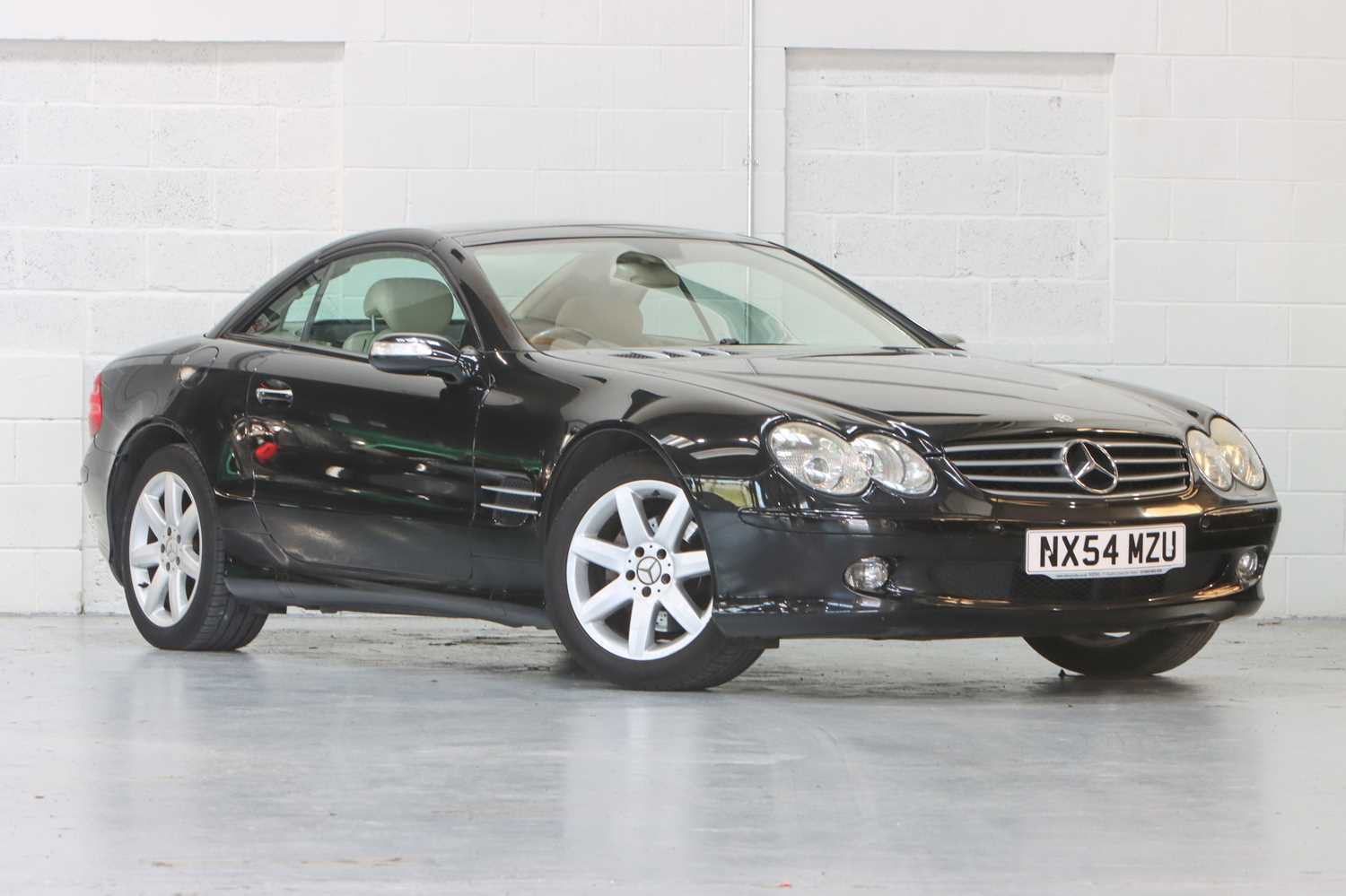 Lot 282 - 2004 Mercedes-Benz SL 350