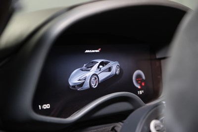 Lot 36 - 2017 McLaren 570S GT4