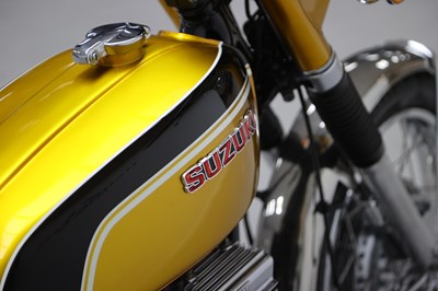 Lot 30 - 1972 Suzuki GT550