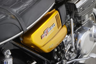 Lot 30 - 1972 Suzuki GT550