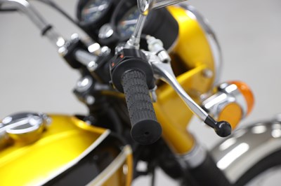 Lot 30 - 1972 Suzuki GT550