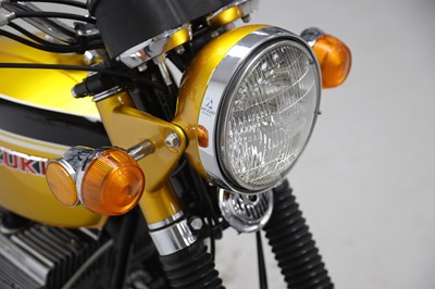 Lot 30 - 1972 Suzuki GT550