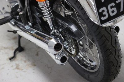 Lot 30 - 1972 Suzuki GT550