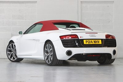 Lot 31 - 2014 Audi R8 Spyder Quattro V10