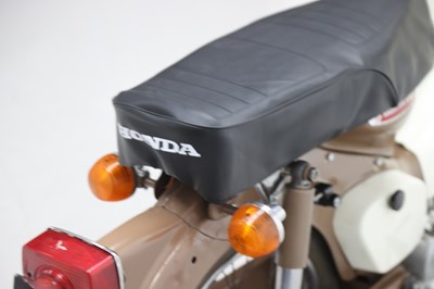 Lot 29 - 1972 Honda C90
