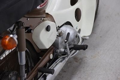 Lot 29 - 1972 Honda C90