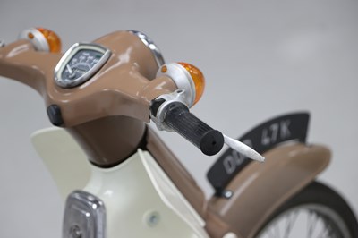 Lot 29 - 1972 Honda C90