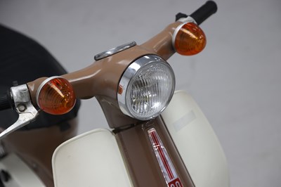 Lot 29 - 1972 Honda C90